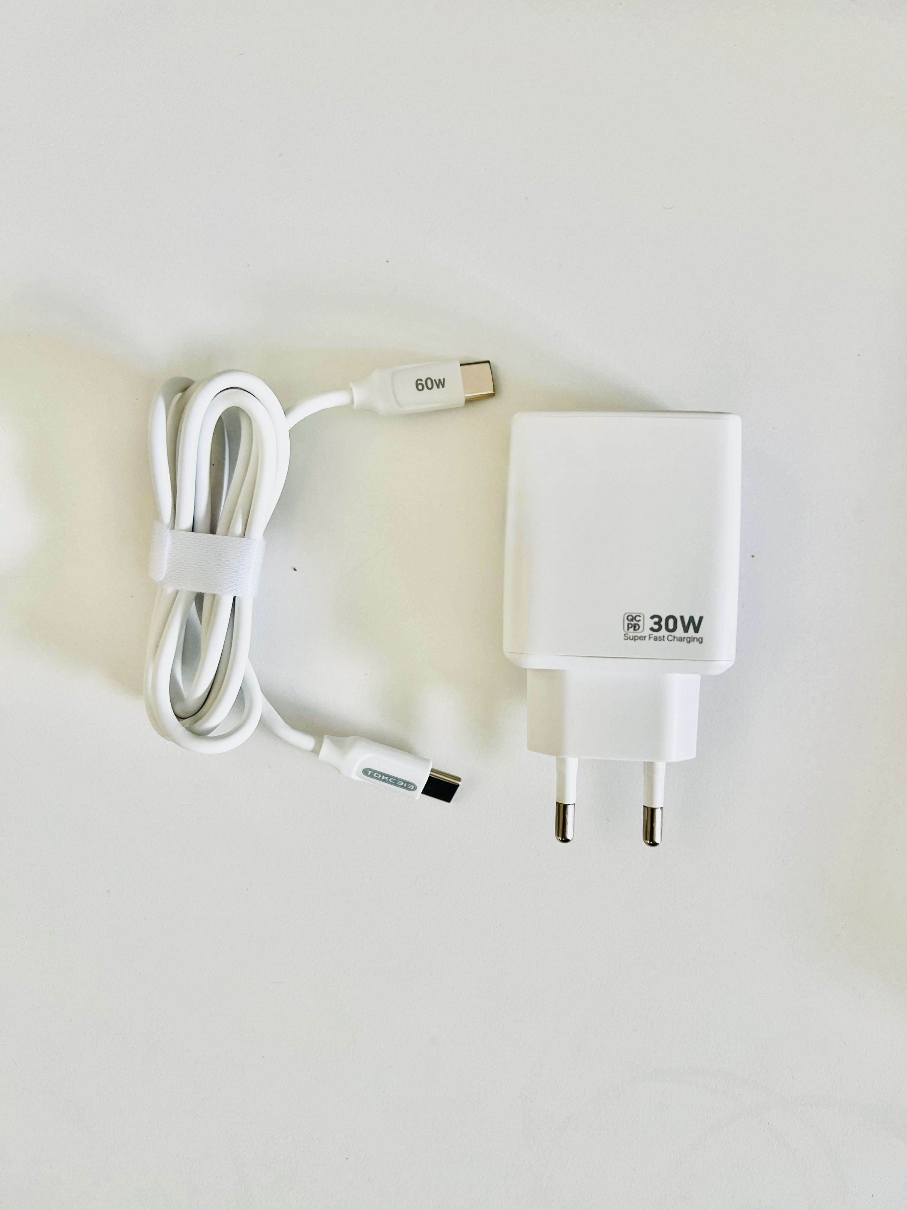 chargeurs téléphones